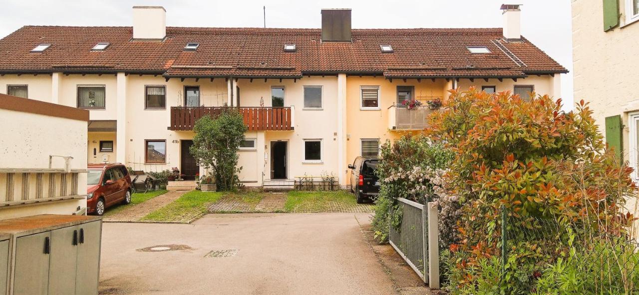 Grosses Zimmer Bad Kueche Wohnzimmer Terasse Garten Zentral Ruhig 莱希河畔兰茨贝格 外观 照片
