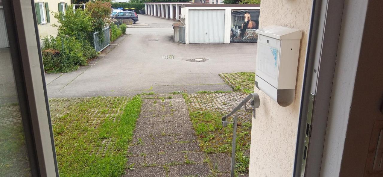 Grosses Zimmer Bad Kueche Wohnzimmer Terasse Garten Zentral Ruhig 莱希河畔兰茨贝格 外观 照片