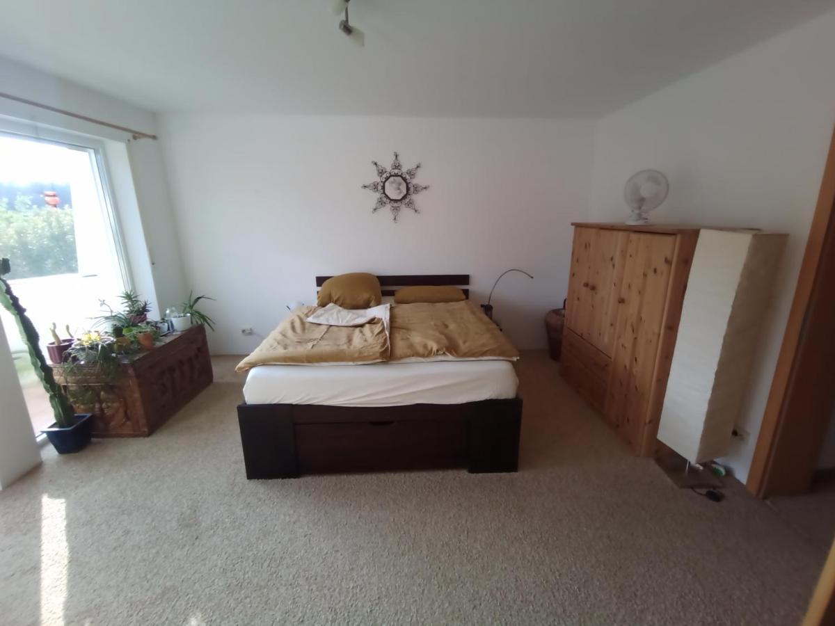 Grosses Zimmer Bad Kueche Wohnzimmer Terasse Garten Zentral Ruhig 莱希河畔兰茨贝格 外观 照片